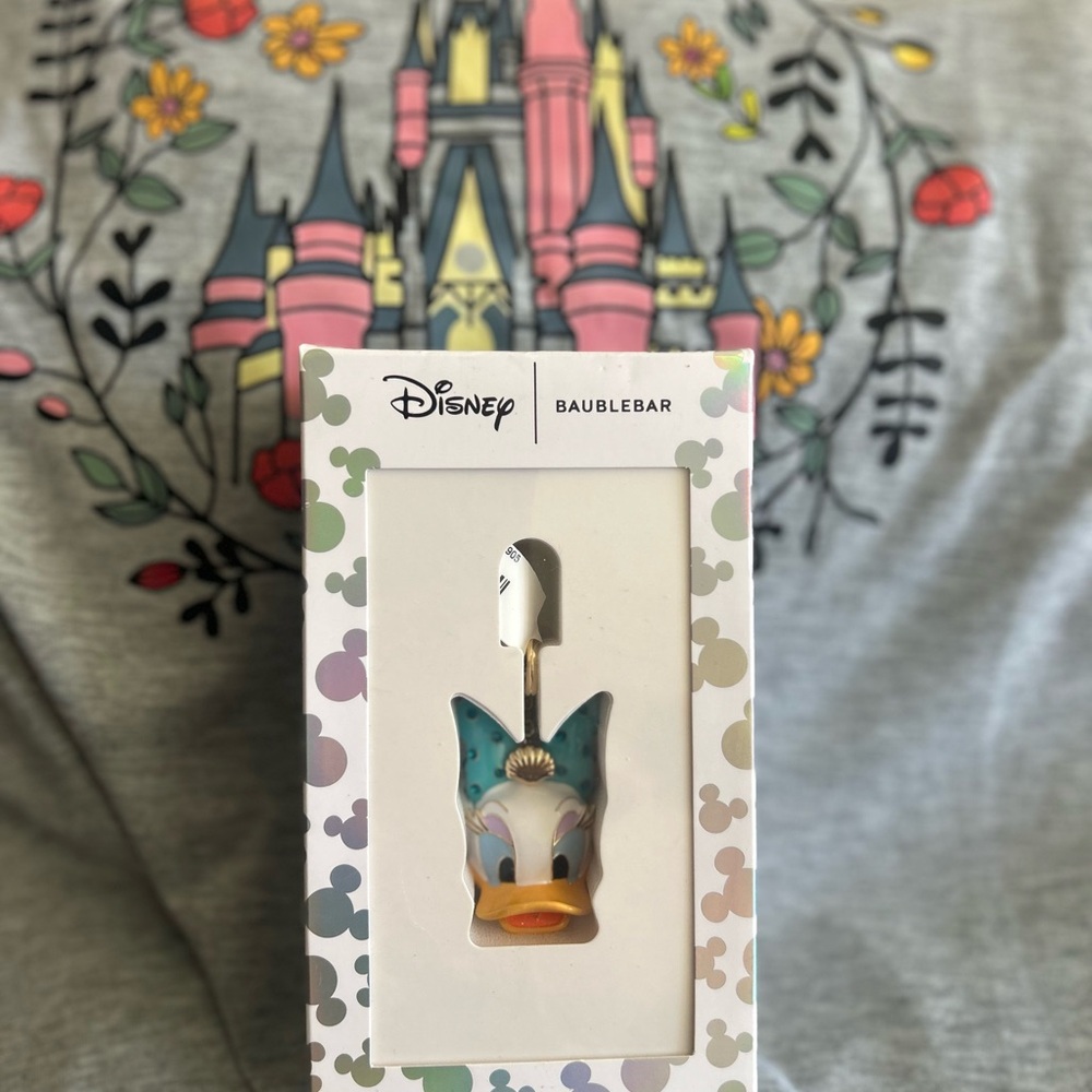 Disney BaubleBar Daisy Duck keychain/ purse charm